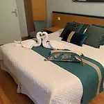 Du Cheval Blanc Hotel Beaumont-Pied-de-Boeuf (Sarthe)