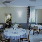 Hotel Du Cheval Blanc 3*