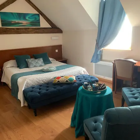 Du Cheval Blanc Hotel Beaumont-Pied-de-Boeuf (Sarthe)