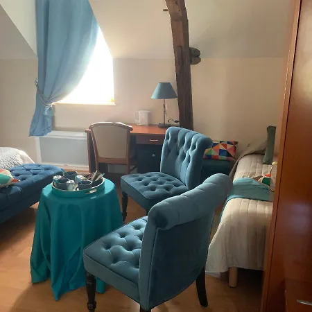 Du Cheval Blanc Hotel Beaumont-Pied-de-Boeuf (Sarthe)