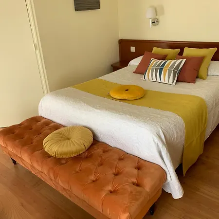 Hotel Du Cheval Blanc 3*