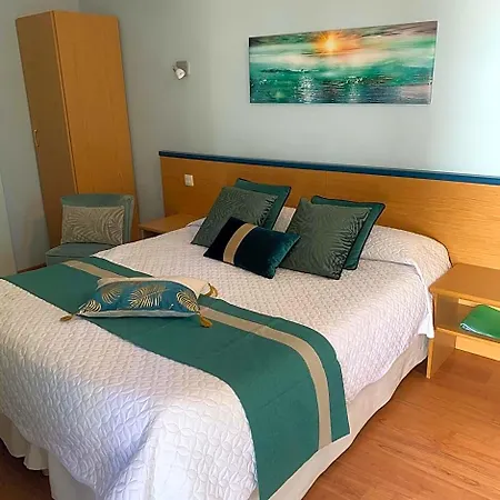Hotel Du Cheval Blanc 3*