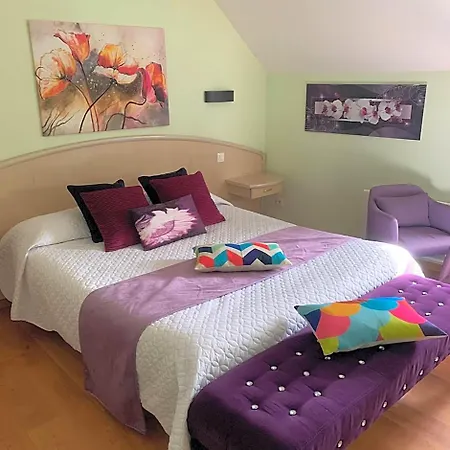 Du Cheval Blanc Hotel 3*