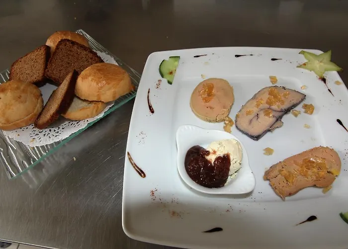 Hotel Du Cheval Blanc 3*