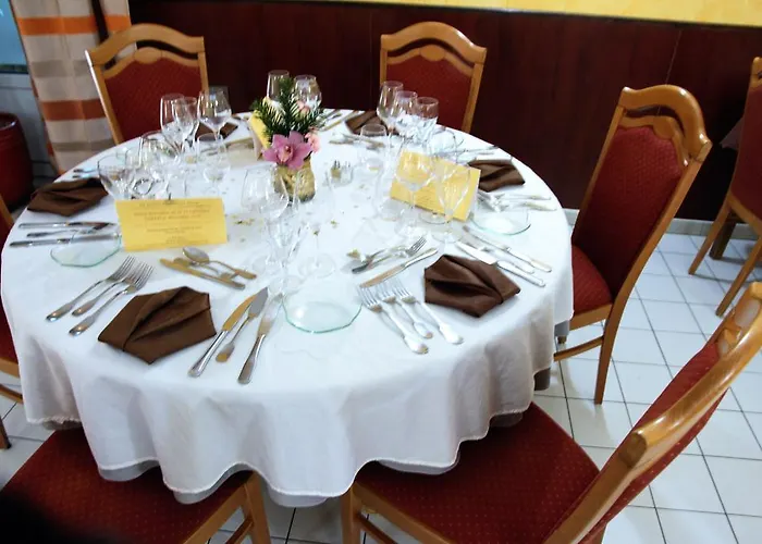 Du Cheval Blanc Beaumont-Pied-de-Boeuf (Sarthe)