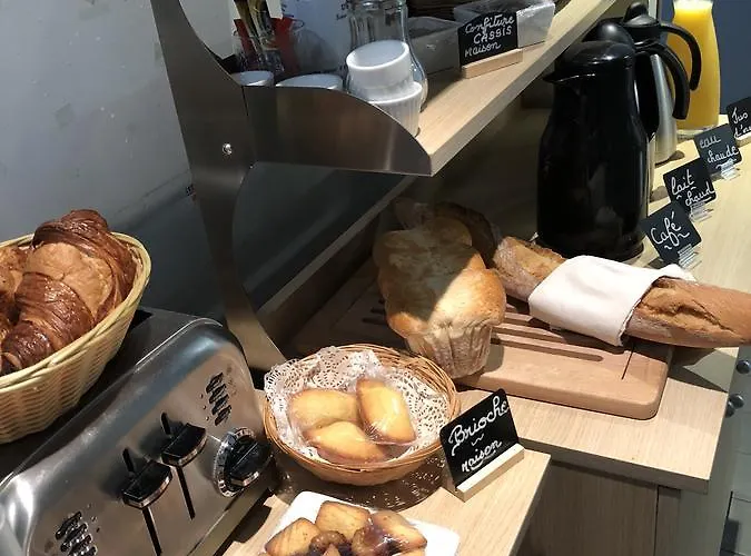 Du Cheval Blanc 3* Beaumont-Pied-de-Boeuf (Sarthe)